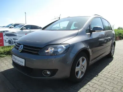 Gebraucht VW Golf VI Team 105 PS (77 kW) 2010 Grau Kleinwagen