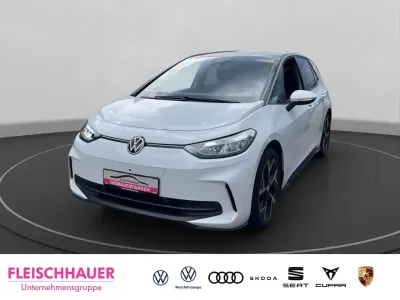 Gebraucht VW ID.3 IQ Drive 150 kW (204 PS) 2024 Gletscherweiß metallic Kleinwagen