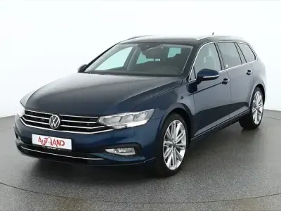 Gebraucht VW Passat 200 PS (147 kW) 2022 Blau Kombi