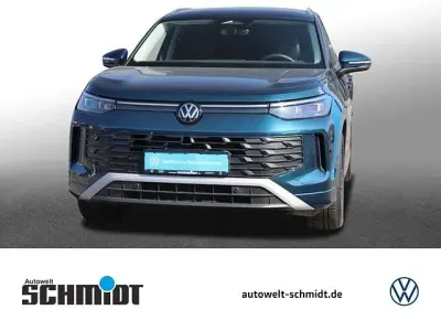 Gebraucht VW Tayron R 150 PS (110 kW) 2025 Nightshadebluemetallic SUV