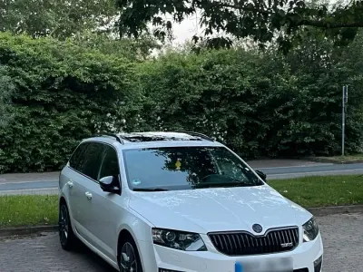 Gebraucht Skoda Octavia vRS 184 PS (135 kW) 2014 Weiß Kombi