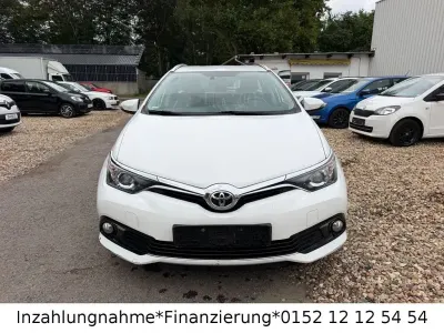 Gebraucht Toyota Auris Touring Sports Comfort 90 PS (66 kW) 2015 Weiß Kombi