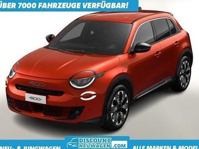 Neu Fiat 600 La Prima 110 PS (80 kW) 2025 Sole orange metallic SUV