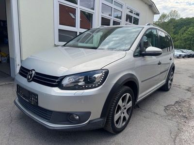 VW Touran Cross
