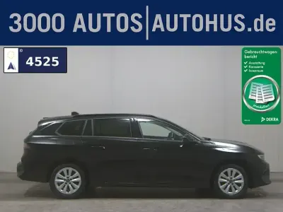 Gebraucht Opel Astra Elegance 131 PS (96 kW) 2024 Lackierung schwarz perla nera/ Kombi