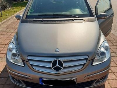 Gebraucht Mercedes B170 116 PS (85 kW) 2007 Grau Van / Kleinbus