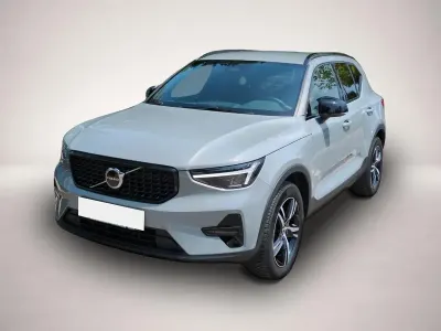Gebraucht Volvo XC40 Plus 163 PS (119 kW) 2024 Manufacturer SUV
