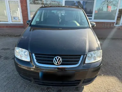 Brugt VW Touran 101 HK (74 kW) 2004 Sort MPV