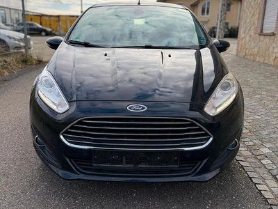 Gebraucht Ford Fiesta 95 PS (69 kW) 2014 Schwarz Kleinwagen