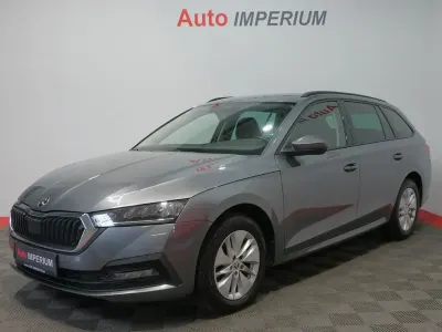 Gebraucht Skoda Octavia Ambition 150 PS (110 kW) 2023 Grau Kombi