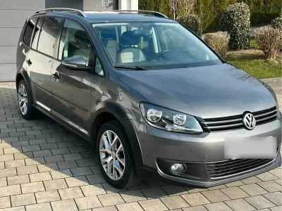 Brugt VW Touran Cross 140 HK (102 kW) 2015 Grå MPV