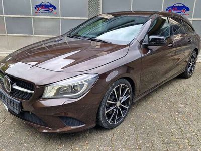 gebraucht Mercedes CLA180 CLA 180ACC Xenon Rf Navi DAB Tempo Tot/Spur Ass