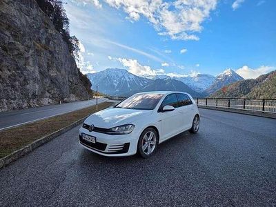 Gebraucht VW Golf VII GTD 184 PS (135 kW) 2015 Weiß Limousine