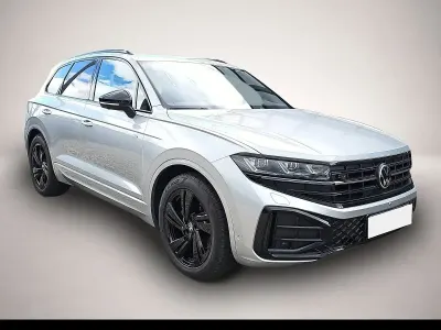 Neu VW Touareg R-line 286 PS (210 kW) 2026 Silber SUV