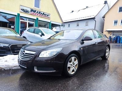 gebraucht Opel Insignia 2.0CDTI Innov. NAVI+XENON+AHK+2.HAND