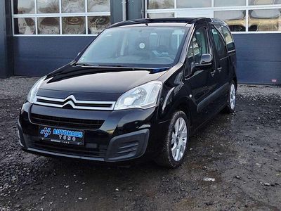Gebraucht Citroën Berlingo Feel 99 PS (72 kW) 2015 Lack onyx schwarz Van / Kleinbus