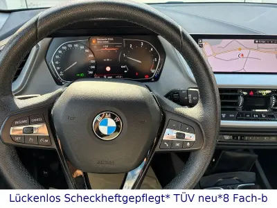 Gebraucht BMW 116 Advantage 116 PS (85 kW) 2021 Schwarz Kleinwagen