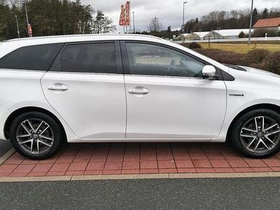 Gebraucht Toyota Auris Touring Sports 136 PS (100 kW) 2014 Weiß Kombi