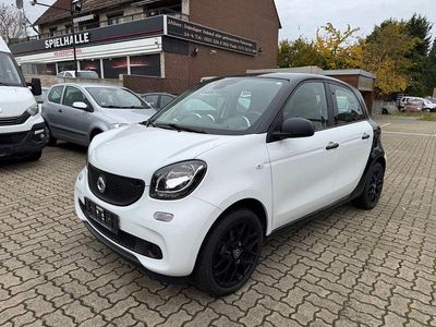Gebraucht Smart ForFour Basis 71 PS (52 kW) 2019 Schwarz Kleinwagen
