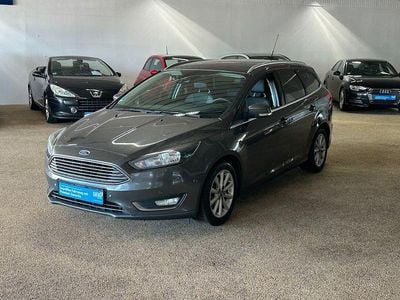 Used Ford Focus Titanium 120 HP (88 kW) 2015 Grey Sedan