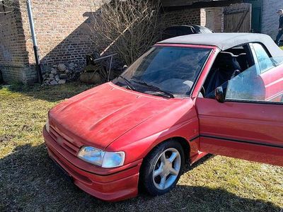 Gebraucht Ford Escort Cabriolet 105 PS (77 kW) 1991 Rot Cabrio