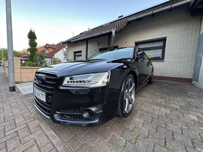 Audi S8 plus