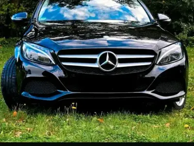 Gebraucht Mercedes C220 177 PS (130 kW) 2015 Schwarz Kombi