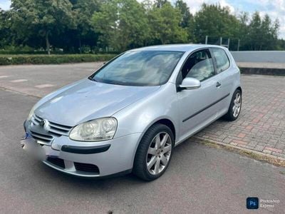 VW Golf V
