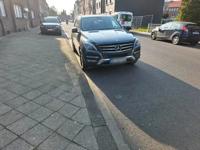 Gebraucht Mercedes ML350 258 PS (189 kW) 2013 Grau SUV
