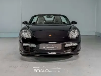 Gebraucht Porsche Boxster 239 PS (175 kW) 2005 Tiefschwarzmet. Cabrio