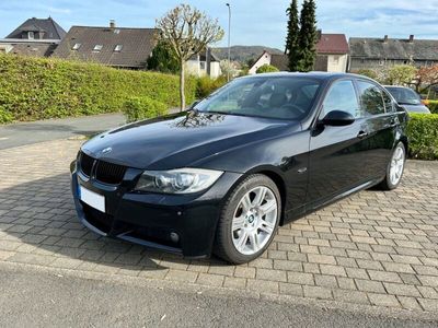 gebraucht BMW 330 d - M-Paket, M-Fahrwerk, HiFi, Komfortzugang