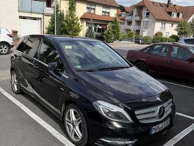 Gebraucht Mercedes B180 109 PS (80 kW) 2012 Van / Kleinbus