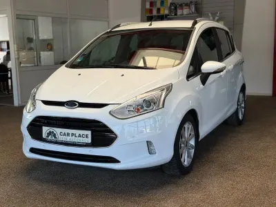 Gebraucht Ford B-MAX Titanium 125 PS (91 kW) 2017 Weiß Van / Kleinbus