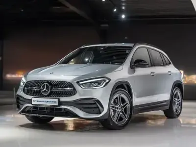 Brugt Mercedes GLA220 AMG line 190 HK (139 kW) 2023 Sølv SUV