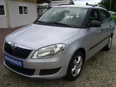 Gebraucht Skoda Fabia Cool Edition 69 PS (50 kW) 2011 Silber Kombi