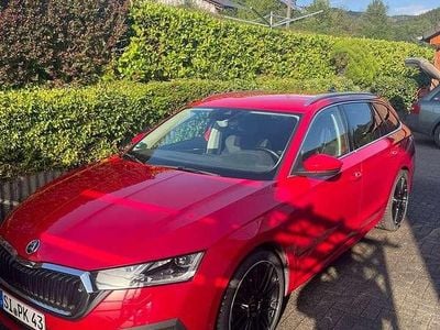 Gebraucht Skoda Octavia Style 150 PS (110 kW) 2021 Rot Kombi