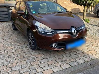 Usata Renault Clio IV Dynamique 73 CV (53 kW) 2013 Marrone Utilitaria