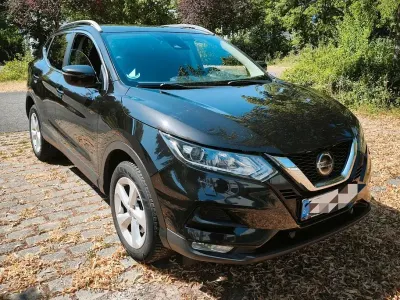 Gebraucht Nissan Qashqai Acenta 160 PS (117 kW) 2019 Schwarz SUV