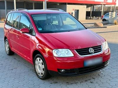 Gebraucht VW Touran 140 PS (102 kW) 2005 Rot Van / Kleinbus