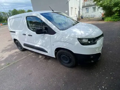 Gebraucht Toyota Proace City City 102 PS (75 kW) 2022 Weiß Van / Kleinbus