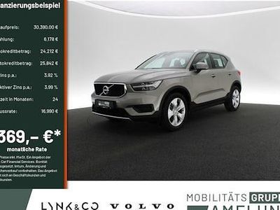 Grau Gebraucht 2021 Volvo XC40 Momentum SUV | 30.390 € (Guter Preis)
