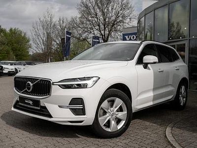 Second-hand Volvo XC60 Momentum 197 CP (144 kW) 2022 Alb SUV