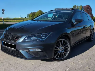 Gebraucht Seat Leon FR 190 PS (139 kW) 2019 Grau Limousine