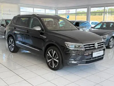 Gebraucht VW Tiguan Allspace Highline 239 PS (175 kW) 2017 Schwarz SUV