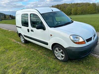 gebraucht Renault Kangoo 1.5 Diesel mit 170000 Kilometer und neue Tüv