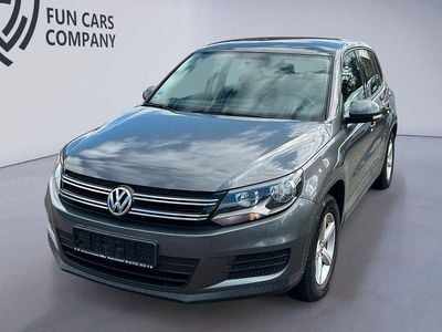 Gebraucht VW Tiguan Trendline 122 PS (89 kW) 2014 Grau SUV