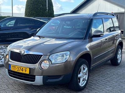 Second-hand Skoda Yeti Active 105 CP (77 kW) 2010 Maro SUV