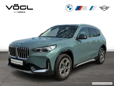 Gebraucht BMW X1 xLine 197 PS (144 kW) 2024 Cape york grün SUV