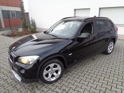 Schwarz Gebraucht 2010 BMW X1 SUV | 7.690 € (Fairer Preis)