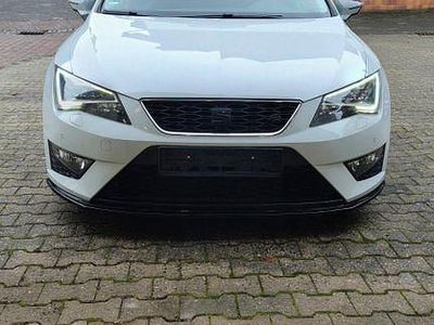 Weiß Gebraucht 2015 Seat Leon ST FR Kombi | 7.450 € (Teuer)